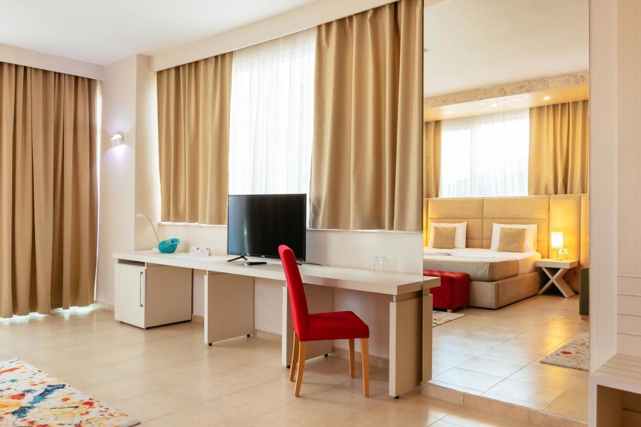 Horizont Hotel Durrës 외부 사진